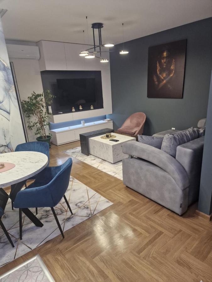 Gold Lux Apartment Cacak Exterior photo